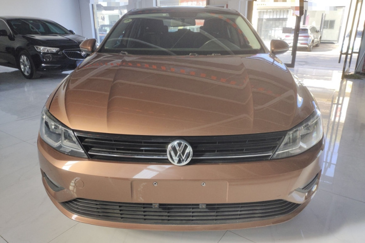 大众 凌渡 2017款 230TSI DSG风尚版车身外观2