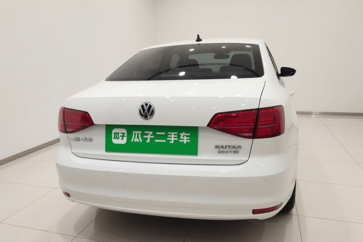 大众 速腾 2017款 230TSI 自动舒适型车身外观6