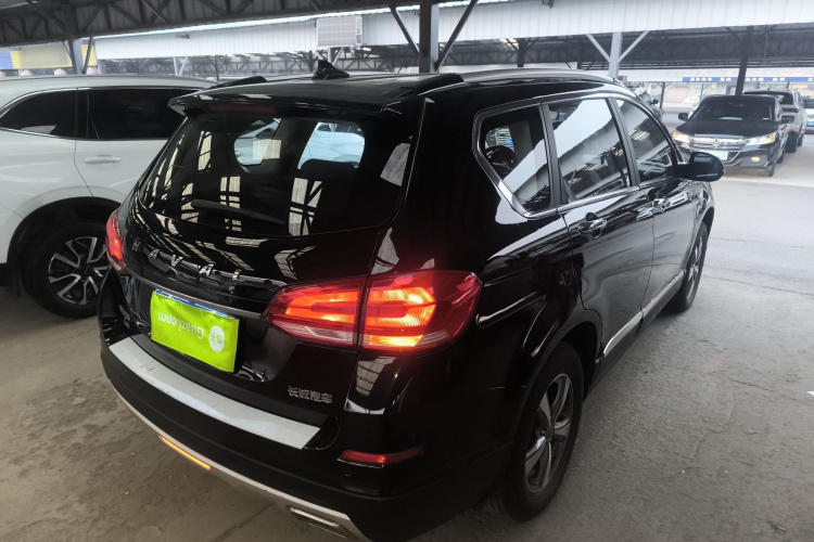 哈弗H6 2017款 蓝标 运动版 1.5T 手动两驱精英型车身外观7