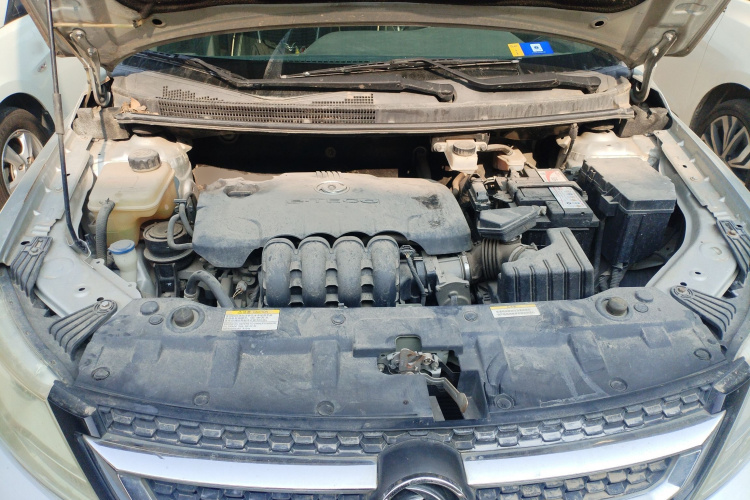 东风风神AX3 2016款 1.5L 自动尚酷型机舱底盘24