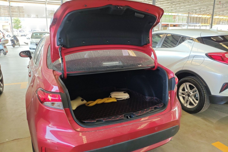 丰田 雷凌 2019款 185T CVT进取版 国VI局部细节23