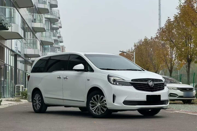 别克GL8 2022款 陆上公务舱 652T 豪华型车身外观6003