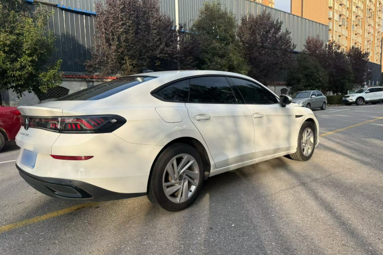 大众 2022款 凌渡L 280TSI DSG炫辣版车身外观6003