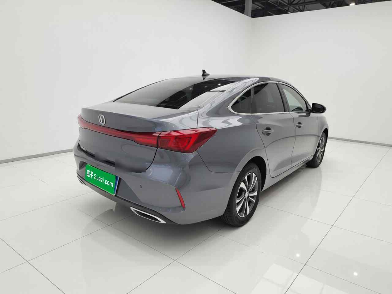长安 逸动 2025款 PLUS 1.4T 双离合高能版(5)