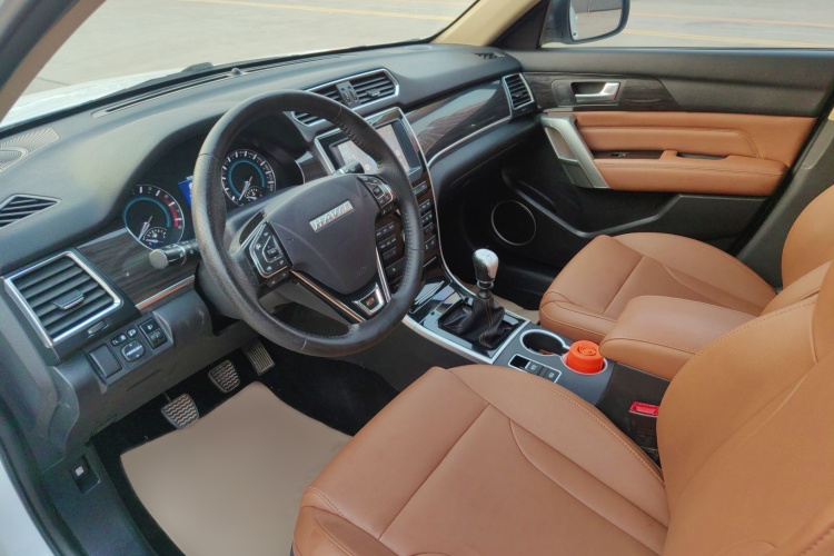 哈弗H2 2017款 红标 1.5T 手动两驱豪华型中控内饰7005