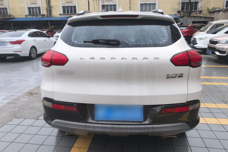 猎豹汽车 猎豹CS10 2016款 2.0T 自动领先型车身外观6