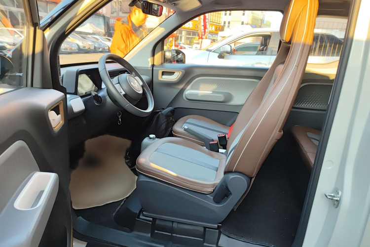 五菱汽车 宏光MINIEV 2022款 GAMEBOY 200km 玩咖款 磷酸铁锂局部细节19