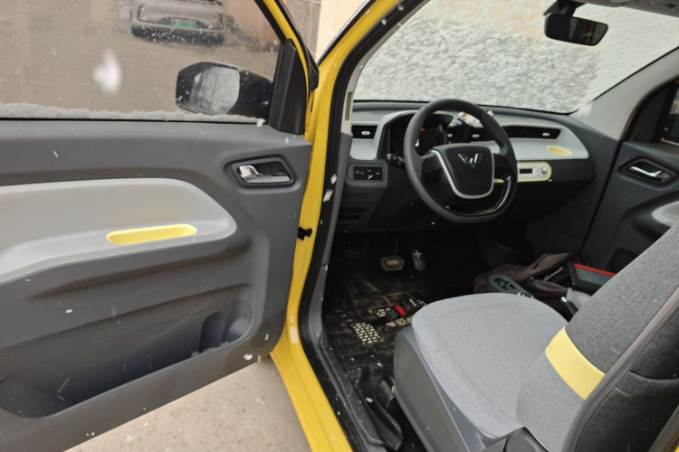 五菱汽车 宏光MINIEV 2021款 马卡龙时尚款 三元锂中控内饰20