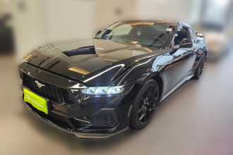 福特 Mustang 2024款 2.3T EcoBoost 硬顶性能版
