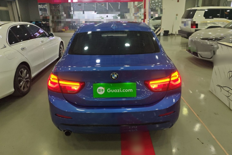 宝马1系 2017款 118i 设计套装型车身外观6