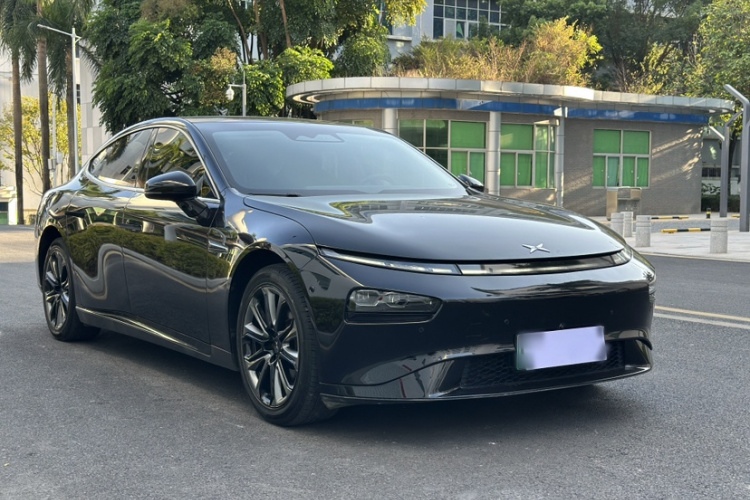 小鹏P7 2022款 480N+车身外观6002