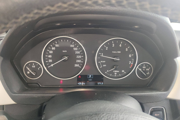 宝马3系 2015款 320Li 时尚型局部细节14