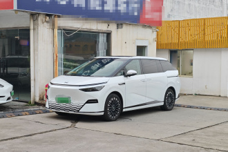 小鹏X9 2025款 740超长续航 Max