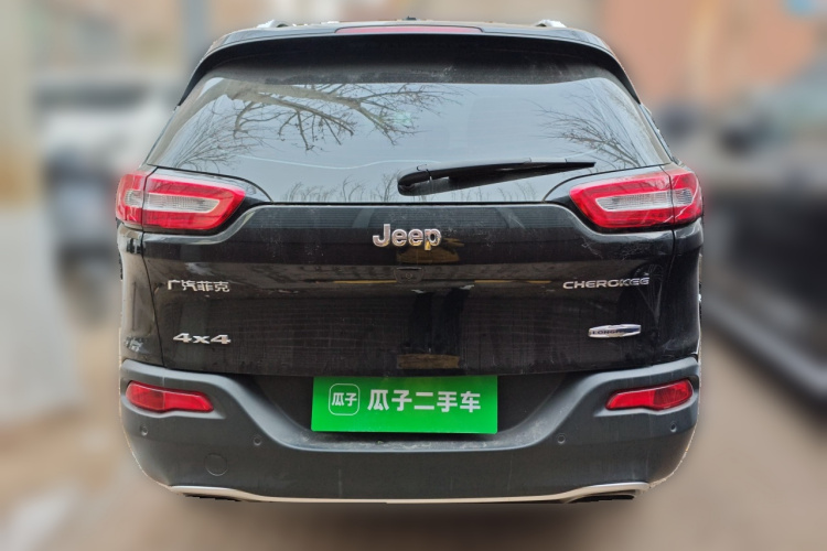 Jeep 自由光 2016款 2.4L 专业智能版车身外观6