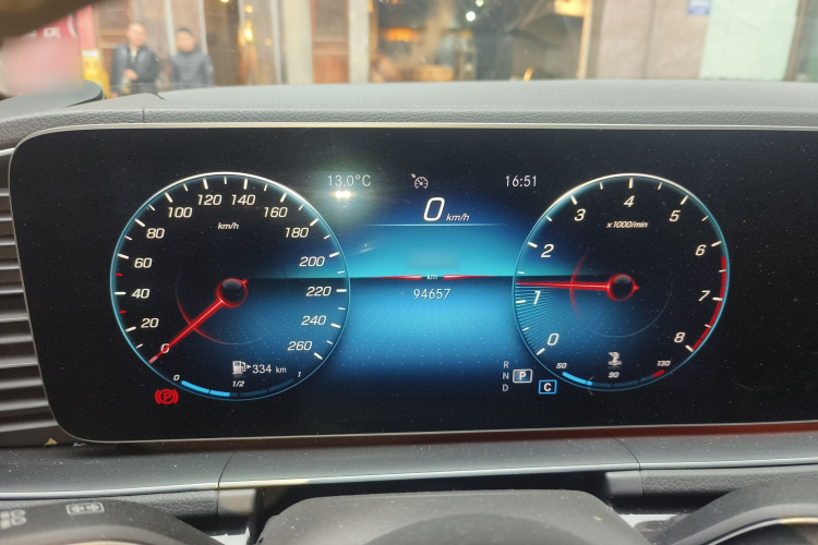 奔驰GLE 2020款 改款 GLE 350 4MATIC 时尚型局部细节14