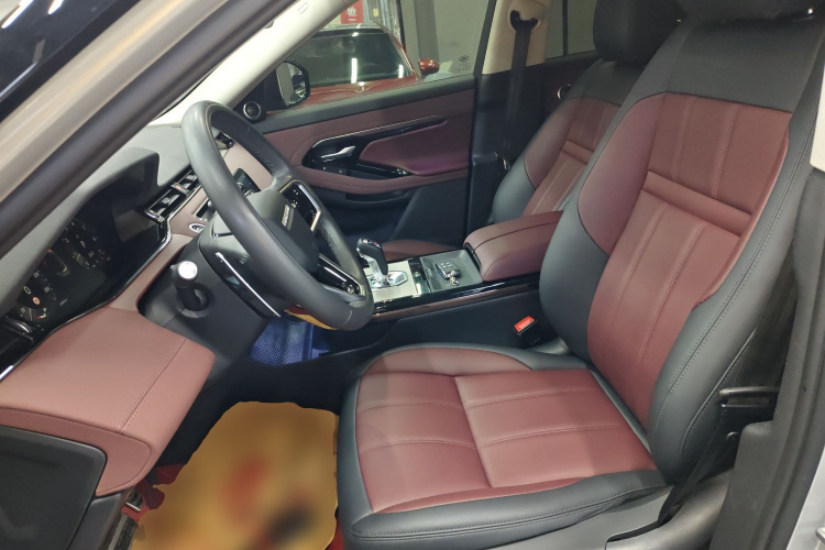 路虎 揽胜极光 2023款 极光L 249PS 豪华版局部细节19