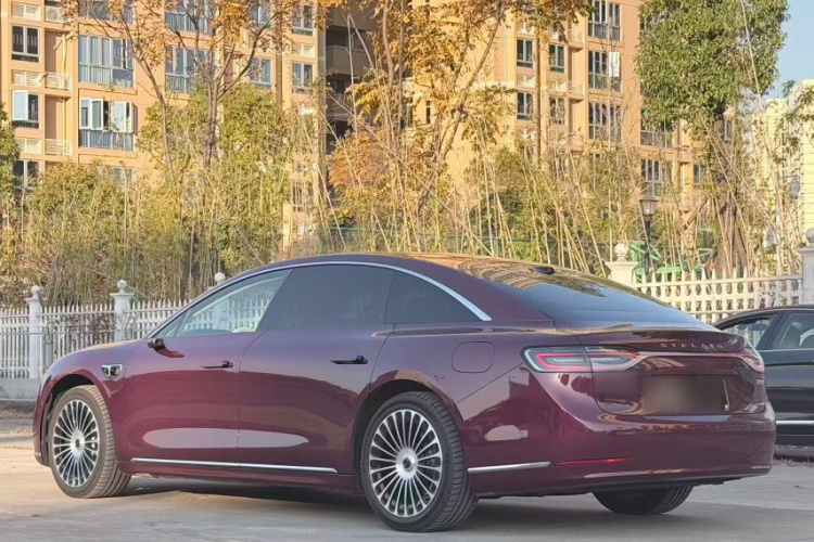 鸿蒙智行 享界S9 2025款 增程 Ultra车身外观6003