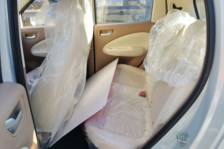 五菱汽车 宏光MINIEV 2025款 四门版 进阶款中控内饰21