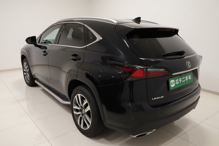 雷克萨斯NX 2015款 200t 全驱 锋尚版车身外观5