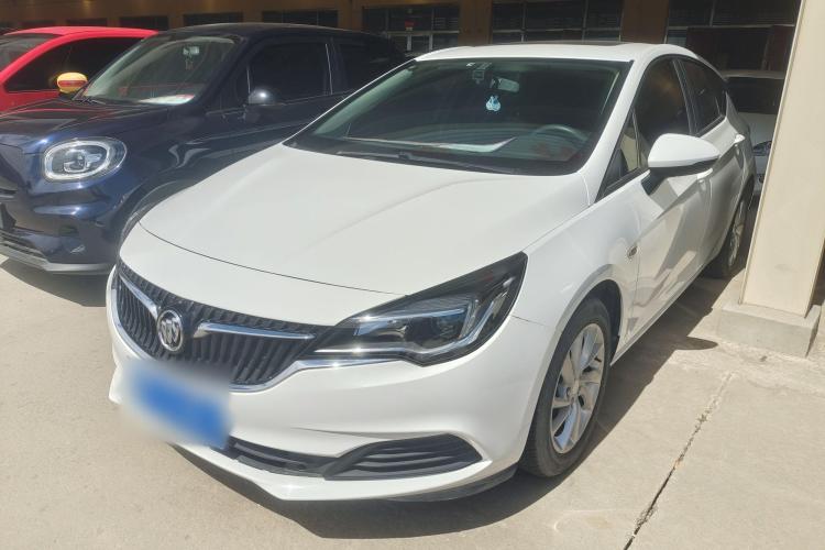 别克 威朗 2019款 两厢 15S 自动进取型车身外观1