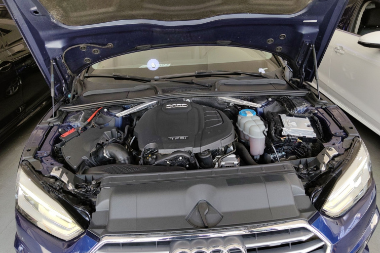 奥迪A5 2017款 Sportback 40 TFSI 时尚型机舱底盘24