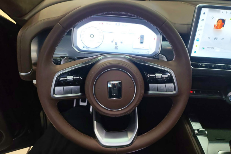 坦克700新能源 2024款 Hi4-T 极境版中控内饰13