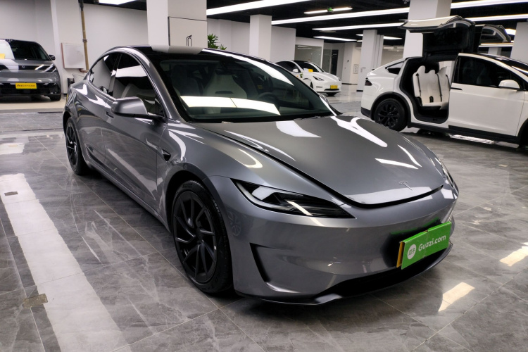 特斯拉 Model 3 2024款 高性能全轮驱动版车身外观6002