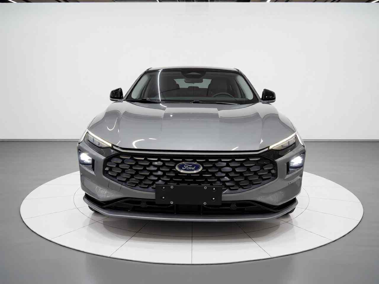 福特 蒙迪欧 2022款 改款 EcoBoost 245 豪华型(1)