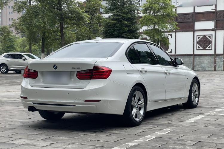 宝马3系(进口) 2013款 改款 328i运动设计套装车身外观6005