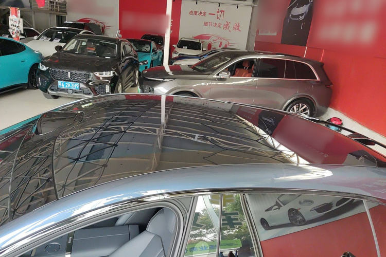 小米汽车 小米YU7 2025款 超长续航高性能四驱Max版局部细节57