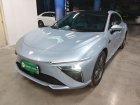 哪吒汽车 哪吒S猎装 2024款 增程300 标准版