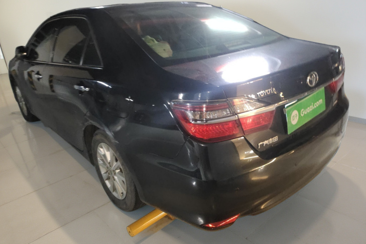 丰田 凯美瑞 2016款 2.0G 十周年纪念领先版车身外观5