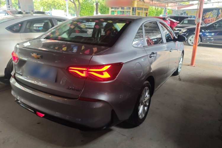 雪佛兰 科鲁泽 2023款 1.5L 双离合乐享版车身外观6005