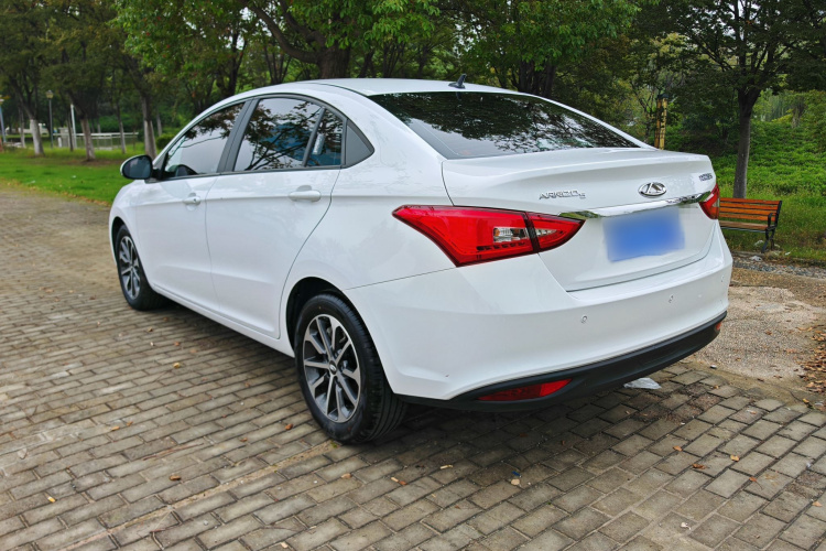 奇瑞 艾瑞泽5 2021款 PRO 1.5L CVT青春版车身外观6007