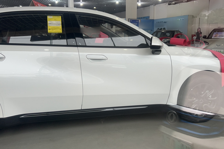 五菱汽车 五菱星光 2025款 70km 智能标准型车身外观6002