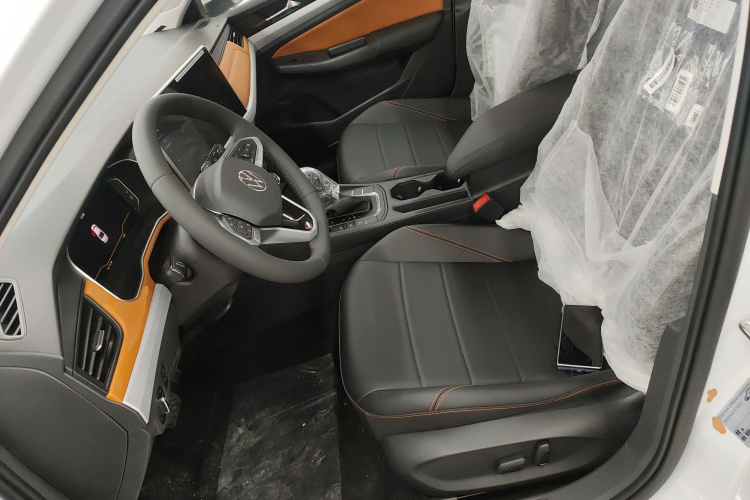 大众 宝来 2025款 200TSI DSG悦行PRO版中控内饰19