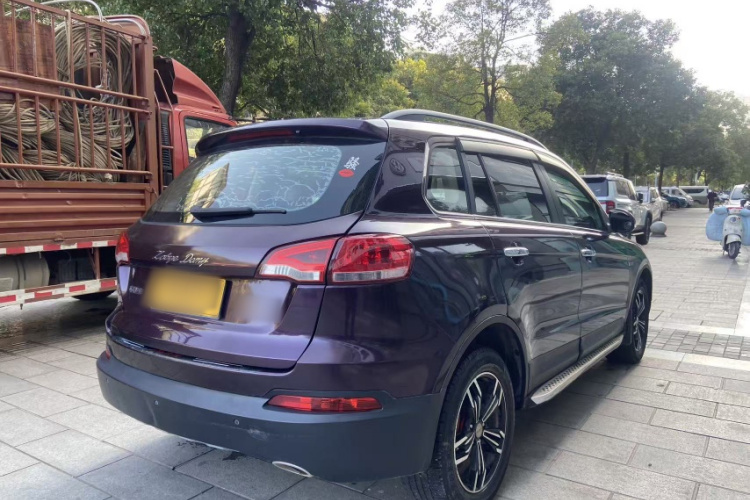 众泰 大迈X5 2017款 升级版 1.5T CVT地主型车身外观6005