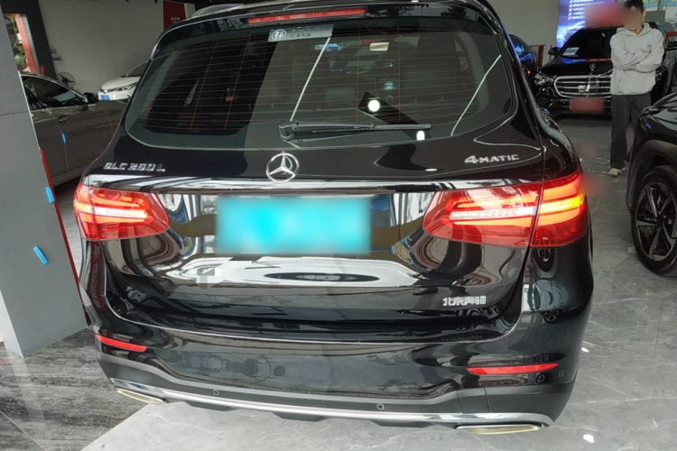奔驰GLC 2019款 GLC 260 L 4MATIC 动感型车身外观6