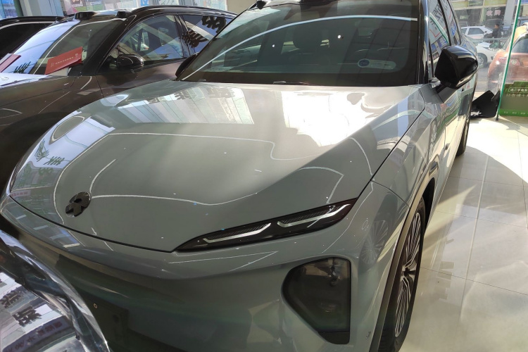 蔚来ES7 2022款 75kWh车身外观2