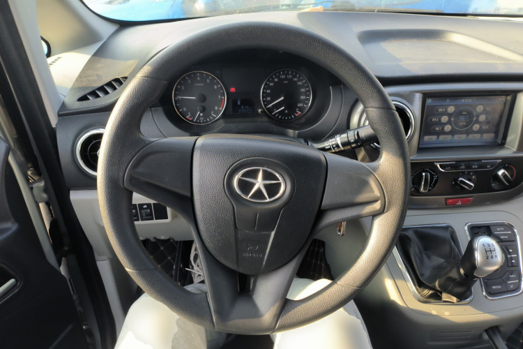 江淮瑞风 瑞风M3 2016款 宜家版 1.6L 豪华智能型中控内饰13