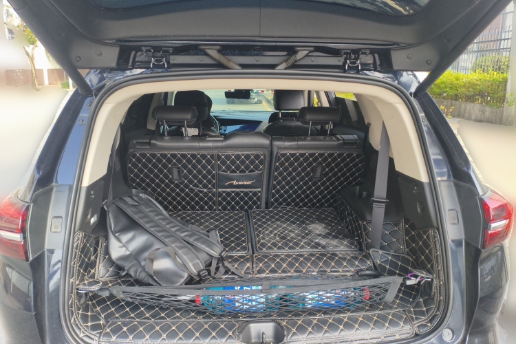 别克 2021款 昂科威Plus 652T 七座豪华型中控内饰23