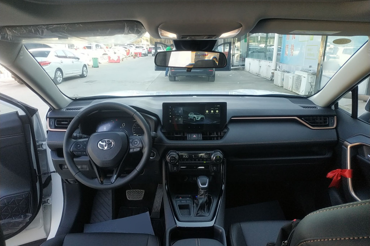 丰田 威兰达 2024款 2.0L CVT两驱都市版中控内饰12