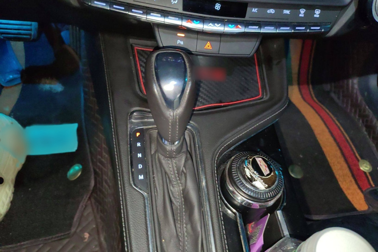 凯迪拉克CT4 2021款 28T 风尚型局部细节18