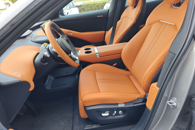 小米汽车 小米YU7 2025款 超长续航后驱版局部细节19