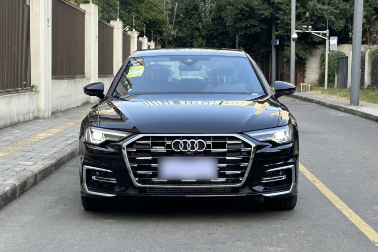 奥迪A6L 2025款 改款 45 TFSI quattro 臻选动感型车身外观6001