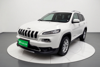Jeep 自由光 2017款 2.0L 优越版