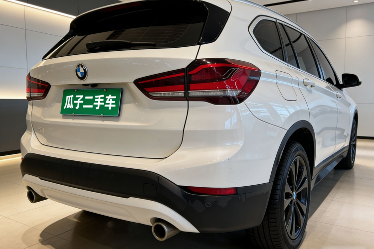 宝马X1 2020款 sDrive20Li 时尚型车身外观6005