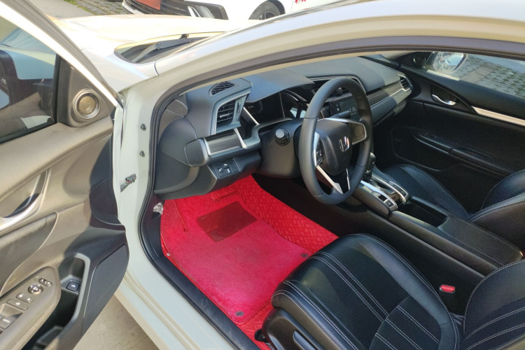 本田 思域 2019款 220TURBO CVT劲动版 国VI中控内饰7003