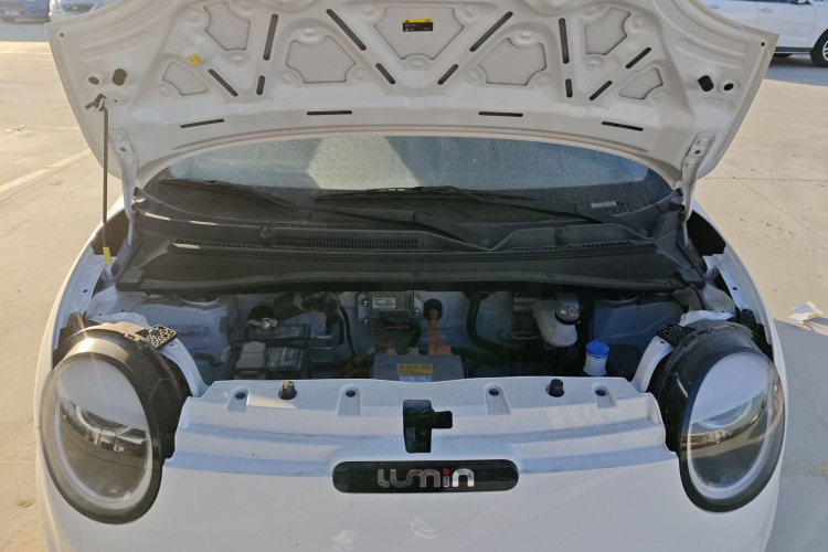 长安启源 长安Lumin 2025款 205km 香沁款机舱底盘24