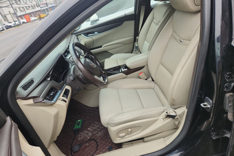 凯迪拉克XTS 2014款 28T 舒适型局部细节19